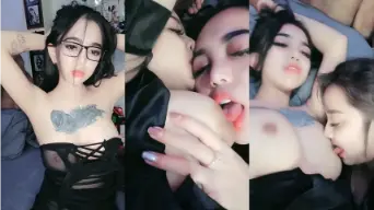 Dua Cewek Abg Hot Mesum Lesbi Di Kamar Hotel