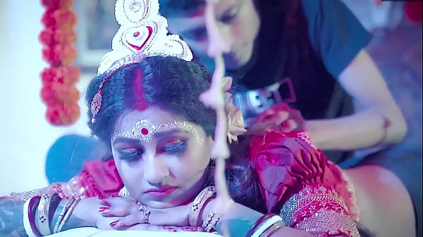 Malam Pertama Pengantin India, Suara Mesra Di Ranjang – Bercinta Dengan Ganas
