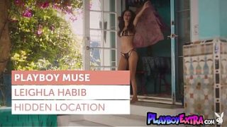Gadis Arab Seksi Leighla Habib Telanjang Dan Mandi Menggoda