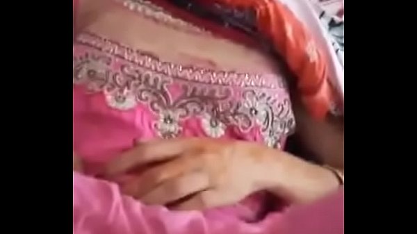 भाभी की गरम आवाज़ में देवर का लंड खड़ा करने की गारंटी