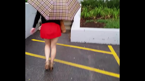 Gadis Asia Seksi Menggoda Dengan Rok Mini Bagian 1