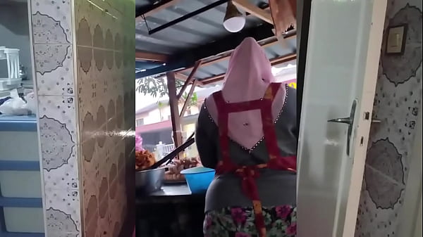 Bokep Ibu Rumah Tangga Muslim Indonesia Montok