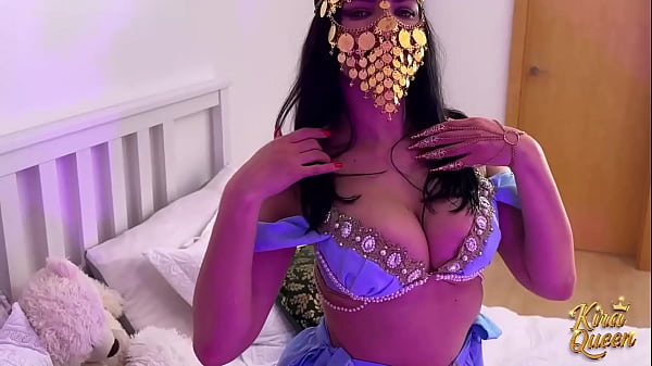 Malam Arab Menggoda Bersama Ratu Putri Kira Yang Memikat!
