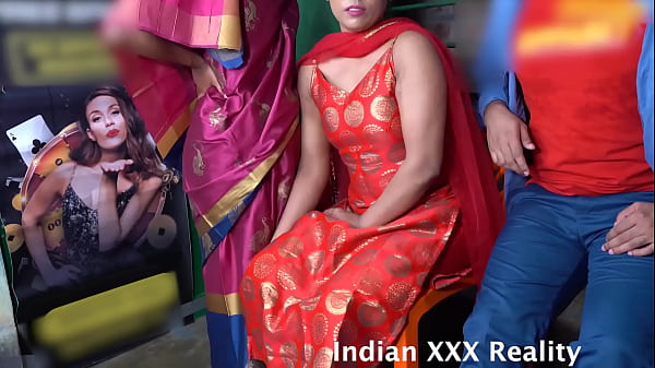 Paman Tiri India Dan Putri Tiri Mesum Dalam Adegan Panas Hindi