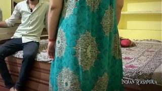 Desi Bhabhi Kesepian Di Rumah, Devar Ji Ganas Hantam Memeknya – Video Panas India Dengan Suara Hindi