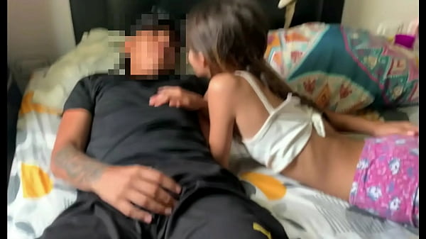 Hermanastra Menggoda Dan Akhirnya Ngeseks Dengan Saudara Tirinya Saat Orangtua Tiri Lagi Pergi – Cerita Lengkap Panas Dan Menggairahkan