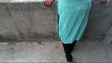 Bhai Ne Apni Indian Desi Stepsister Ko Zor Zor Se Chod Kar Cheekh Nikal Di