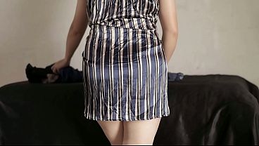 Gadis Indo Tanpa Celana Dalam Lagi Beres-beres, Tiba-tiba Ditembus Kontol Dari Belakang