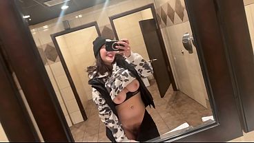 Bawa Mama Seksi Dari Klub Untuk Isi Rahimnya