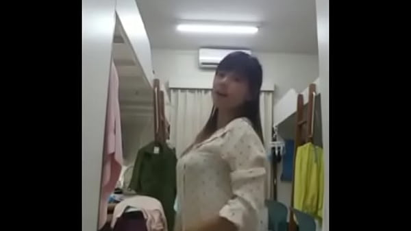 Mantan Pacar Peranakan Tionghoa Indonesia Telanjang Dan Menari Menggoda
