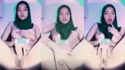 Sarah Berhijab Cantik, Toket Besar Mengocok Memek