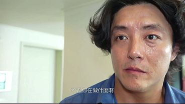 Korea – Ngegoda Cowok Lajang – Pembantu Rumah Tua Yang Seksi Dan Nakal