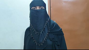 Video Mesum Istri Cantik Berhijab Milik Majikan India, Ngentot Di Rumahku.