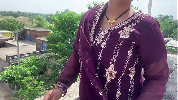Bhojpuri Desi Bhabhi Kas Maine Uski Chut Aur Badan Ka Poora Maza Liya, Hindi Audio Mein.