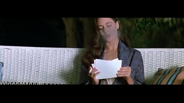Ciuman Panas Patricia Healy Di Malam China 1994
