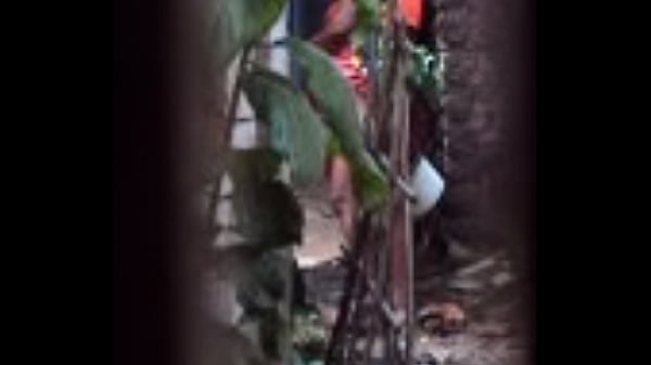 Desi Berdiri Kencing Dan Piss1.avi