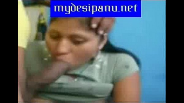 Gadis-gadis Desi Yang Menggoda
