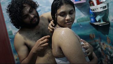 Cewek India Mandi Panas, Adik Tiri, Romansa Mesum Bikin Nafsu.