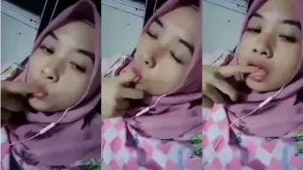 Vcs Ukhtie, Jari Dimasukin Dalem Mulut Sampe Iler Ngalir