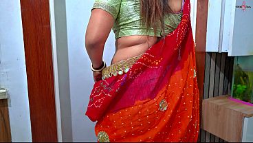 Bhabhi Desi Kitchen Mein Doodhwale Ka Bill Chukaya, Garam Chudai Ke Saath Hindi Audio Mein.