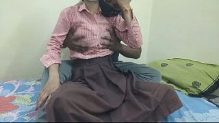 Cewek Kuliahan India Digebukin Pacar Di Kamar Kos, Makin Greget Makin Ngegas