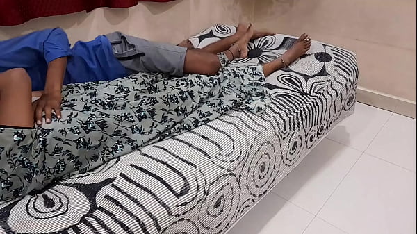 Bini India Montok Digenjot Suami Hindu Kurus Kering, Crot Di Dalem – Full Hindi