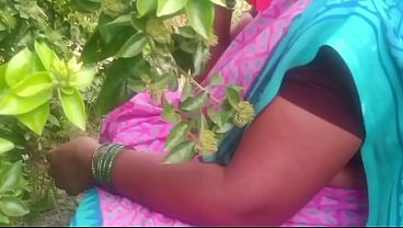 Bokep Bhabhi India Ngentot Di Pinggir Sawah, Makin Seru Makin Basah