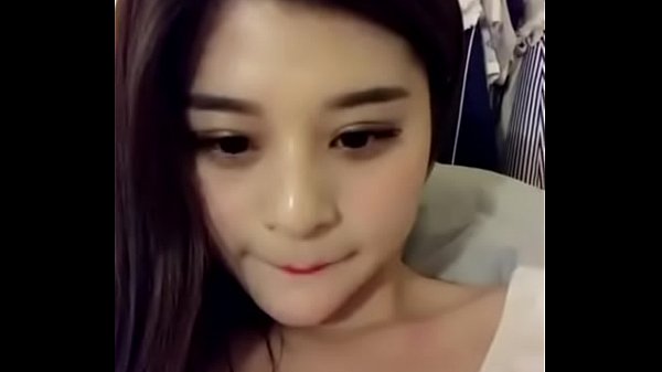 Cewek China Colmek Depan Kamera, Crotnya Banjir