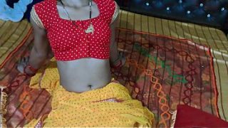 Desi Istri India Ngewe Ngen**t Sambil Nyedot Kontol Keras Banget