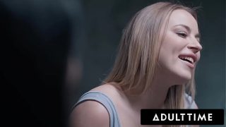 Waktu Dewasa – Cewek Pawg Kecanduan Seks Anna Claire Clouds Godain Polisi Saat Interogasi, Berujung Nge**e Keras Kasar!