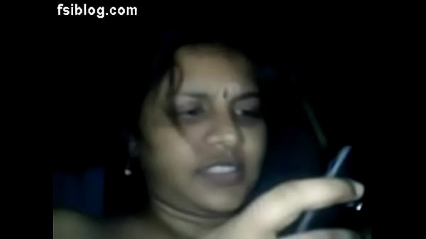 India, Si Istri Malu Dinikmati Suami Di Ranjang.