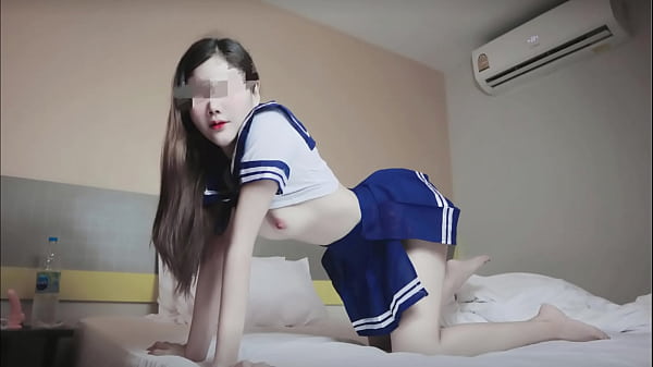 Remaja Jepang Berseragam, Siap Digoda Sebelum Jam Sekolah, Pose Menggairahkan Ala Ninewthai