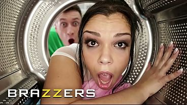 Tonton Sampe Pinggir! Adegan Mampet Parah Berujung Ngentot Brutal Bareng Bintang-bintang Besar Brazzers