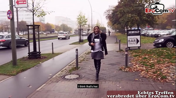 Gadis Turki Jerman Dibawa Paksa Ke Tempat Kencan Seks Di Jalan Umum, Bikin Malu Banget