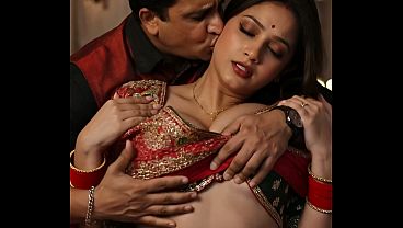 Desi Bengali Bhabhi, Payudara Montok Dipencet Sambil Mesum Panas.