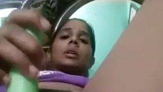 Brinjal India Jadi Alat Colmek, Enak Banget Dipake Sambil Bayangin.