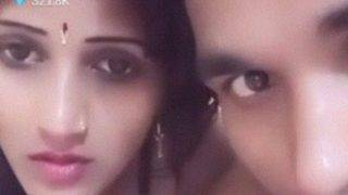 Desi Pasangan Tango Cabul Live Sex Show Terekam