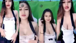 Nonton Aora Mango Live, Goyangannya Bikin Makin Pengen, Nggak Tahan!