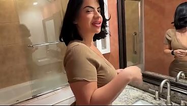 Ibu Tiri Latin Montok Ngidam Ngewe, Lissa Aires, Mimpi Rumah Tangga Bejat Bareng Scott Stark