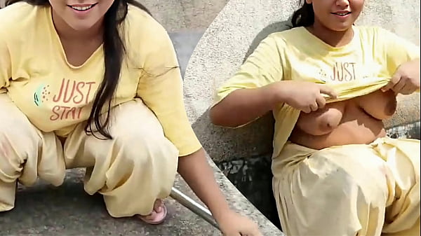 Cerita Panas Di Atap Rumah: Ml Sama Kakak Ipar Cantik Yang Baru Nikah, Video Mesum Cewek Desa Outdoor Ala India.
