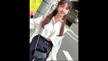 Majalah Model, Setengah Filipina Setengah Jepang, Umur 18 Tahun, Tubuhnya Bikin Ngiler, Siap Menggoda Imajinasi Terliarmu.