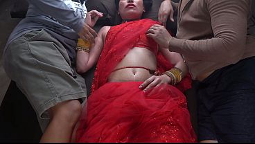 Ngocokin Step Mom Dan Anak Tiri Di India, Hot Banget, Bikin Makin Pengen.