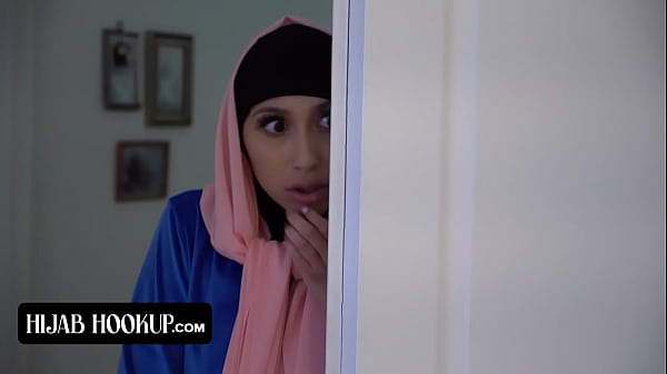 Pelajar Cantik Berhijab Pantat Montok Digebrakin Habis Oleh Instruktur Bejat