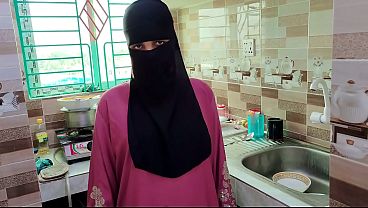 Suami Selingkuh Ngewe Pembantu Hijab Pas Rumah Sepi Bangladesh.