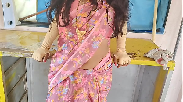 কামওয়ালী বাই আর মকান মালিকের দেশী সেক্সের মজা