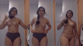 Gadis India Telanjang Buka Baju Dan Rekam Video Mesum