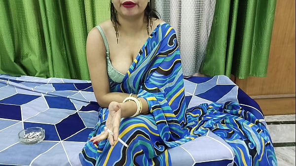 Cewek India Ngencengin Kakak Tirinya Sambil Bantu Atur Kado, Gaya Hindi