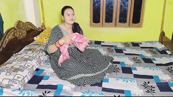 Desi Emak-emak Sange Ngewe Sama Anak Tiri, Full Tenaga Sampe Lemes