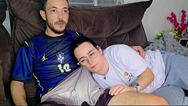 Ibu Tiri Digoda Kakak Tiri Sambil Nonton Timnas Brasil, Bikin Makin Panas.