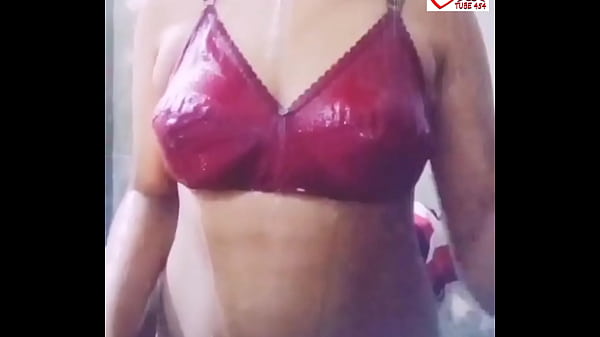 Tonton Video Cewek Desi Asli Pamer Shawar Dan Jari-jari Nakal